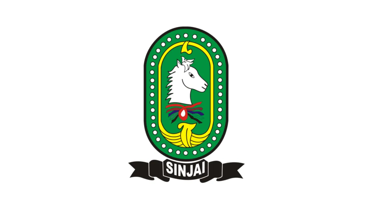Kerja Bakti Rutin Bersihkan Saluran Irigasi Menjelang Musim Tanam